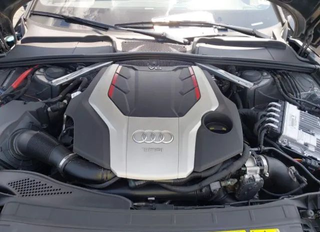 Photo 9 VIN: WAUB4CF50JA073380 - AUDI S5 