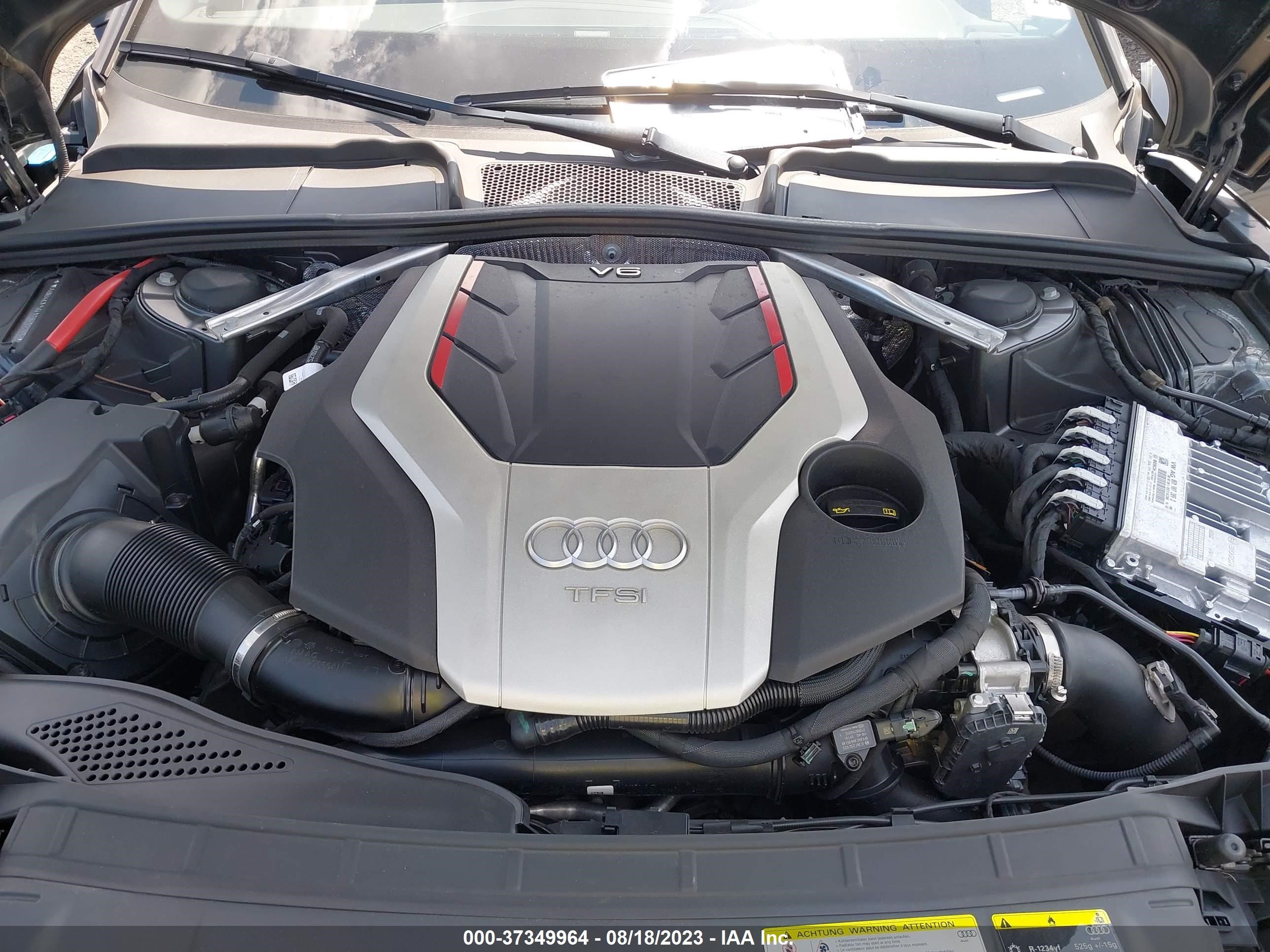 Photo 9 VIN: WAUB4CF50JA073380 - AUDI S5 