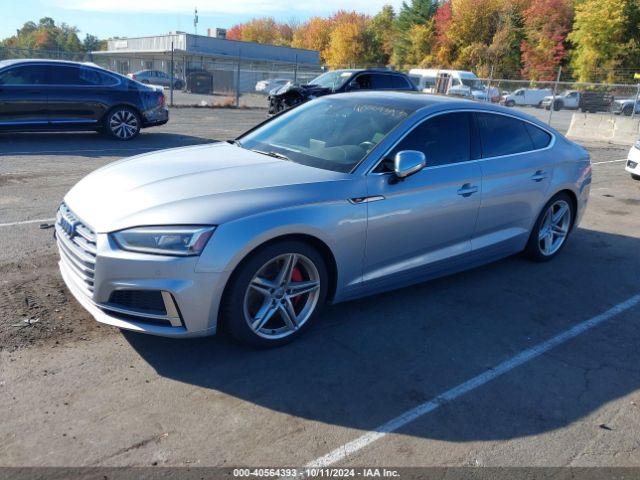 Photo 1 VIN: WAUB4CF50JA073900 - AUDI S5 