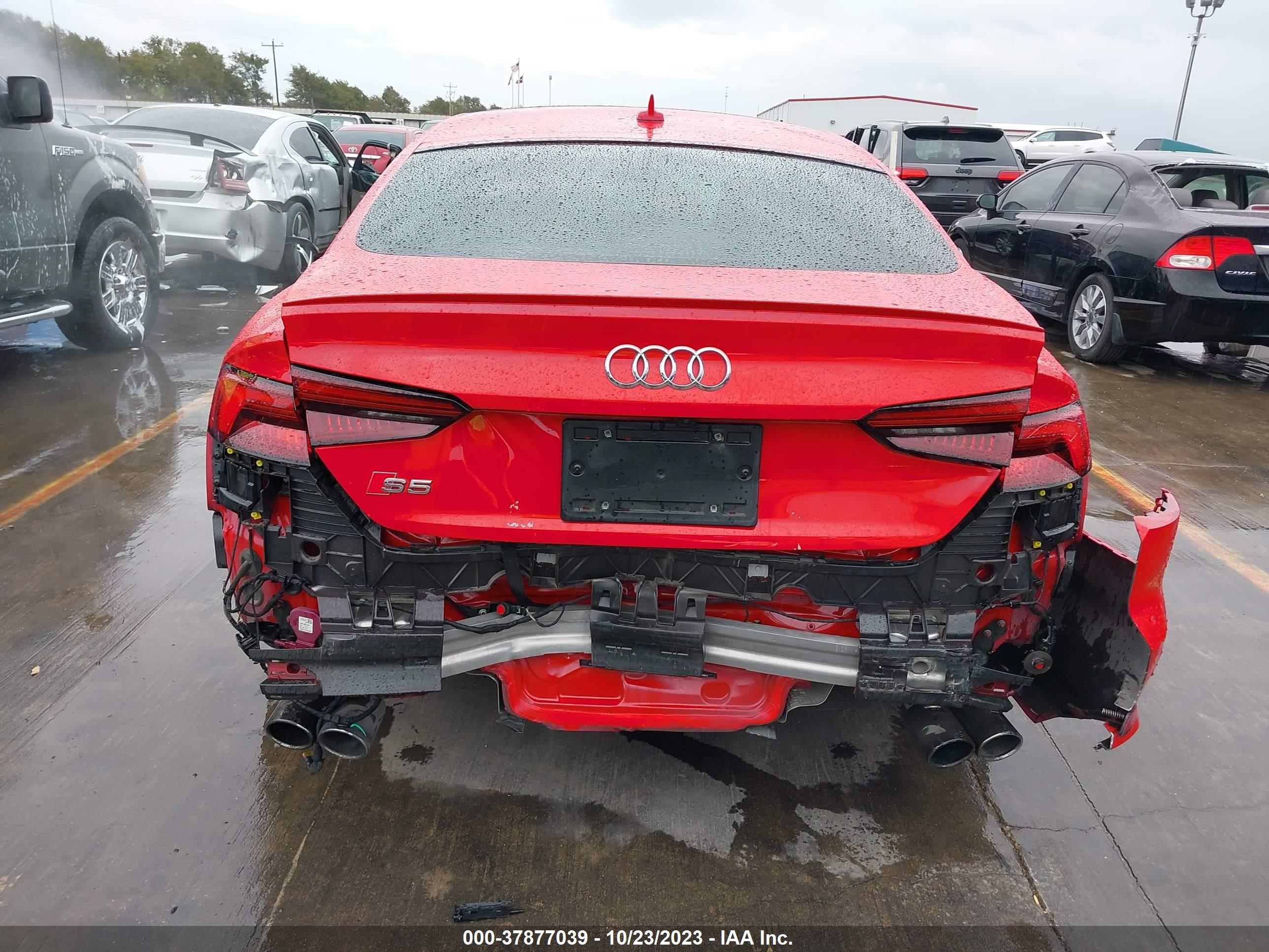 Photo 5 VIN: WAUB4CF50KA051316 - AUDI S5 