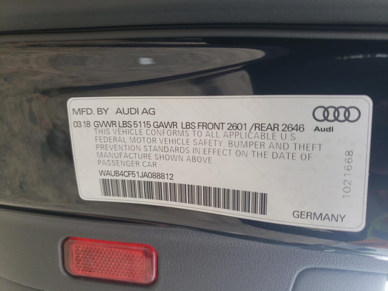 Photo 12 VIN: WAUB4CF51JA088812 - AUDI RS5 