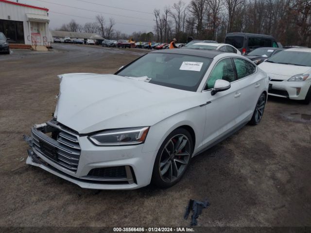 Photo 1 VIN: WAUB4CF51KA082168 - AUDI S5 