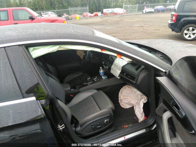 Photo 4 VIN: WAUB4CF52JA073879 - AUDI S5 