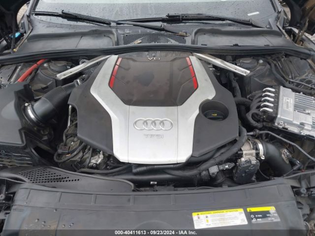 Photo 9 VIN: WAUB4CF54JA007897 - AUDI S5 