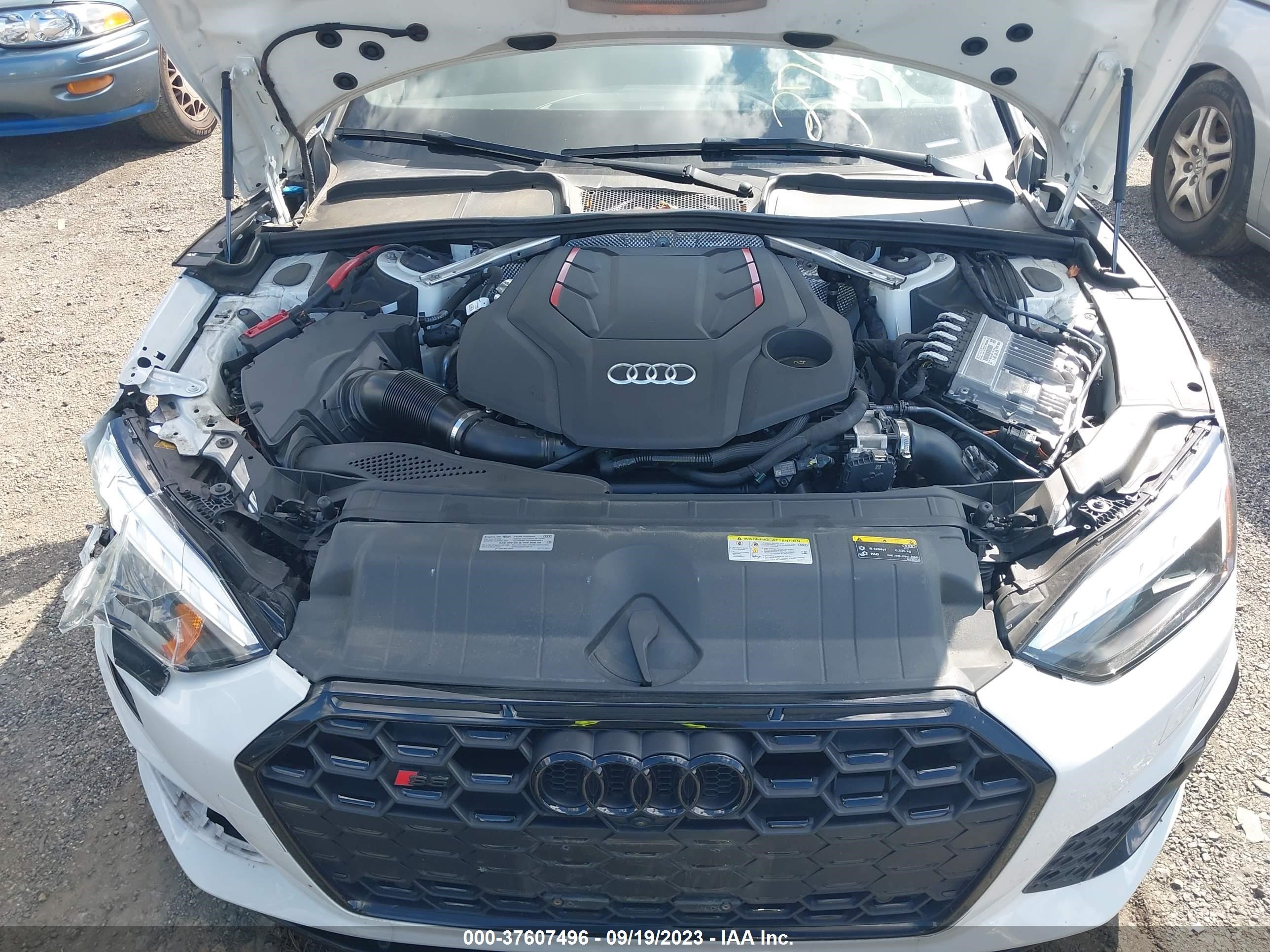 Photo 9 VIN: WAUB4CF54MA018807 - AUDI S5 