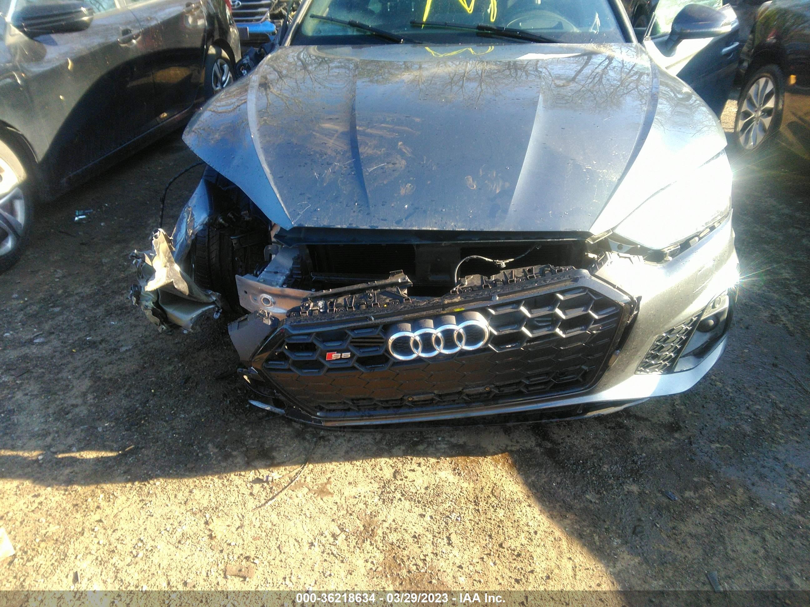 Photo 5 VIN: WAUB4CF54NA018078 - AUDI S5 