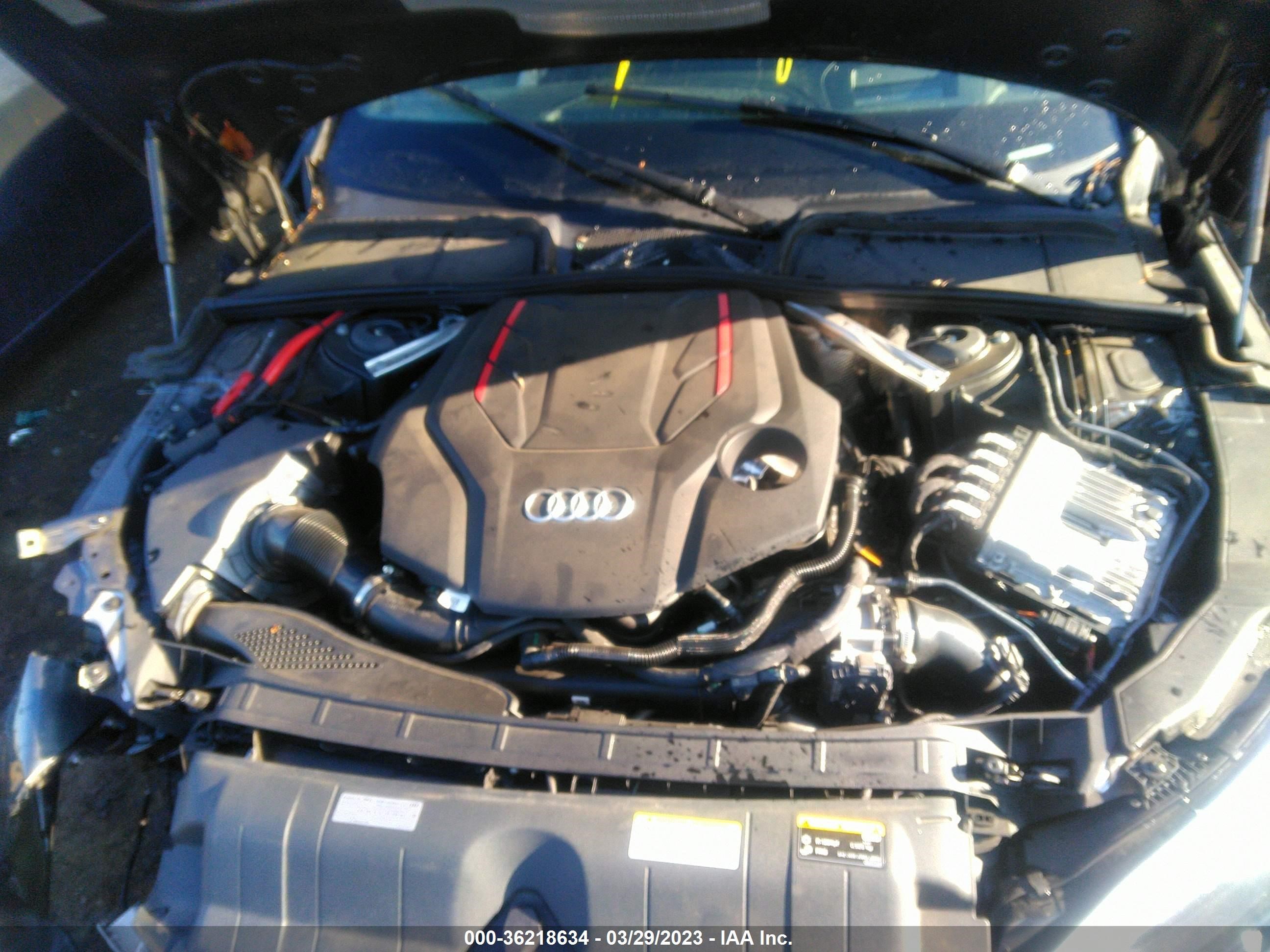 Photo 9 VIN: WAUB4CF54NA018078 - AUDI S5 