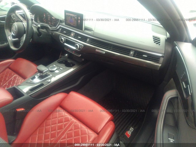 Photo 4 VIN: WAUB4CF56JA097697 - AUDI S5 SPORTBACK 