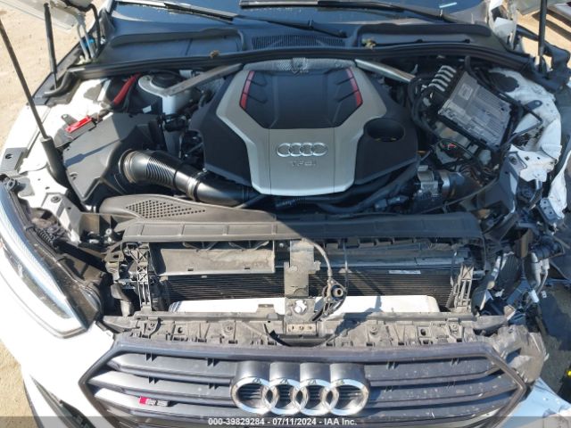 Photo 9 VIN: WAUB4CF56JA119374 - AUDI S5 