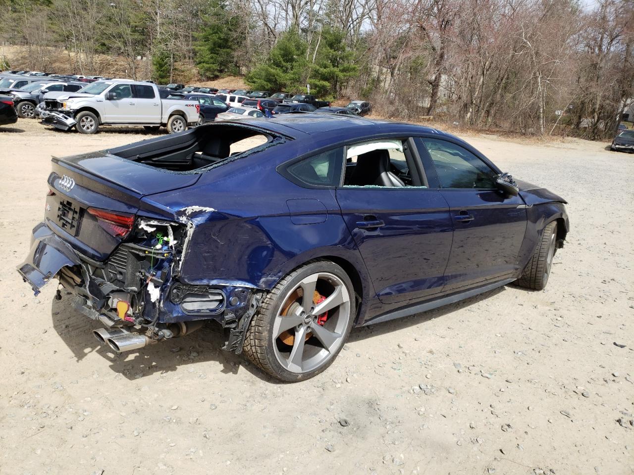 Photo 2 VIN: WAUB4CF56KA097703 - AUDI RS5 