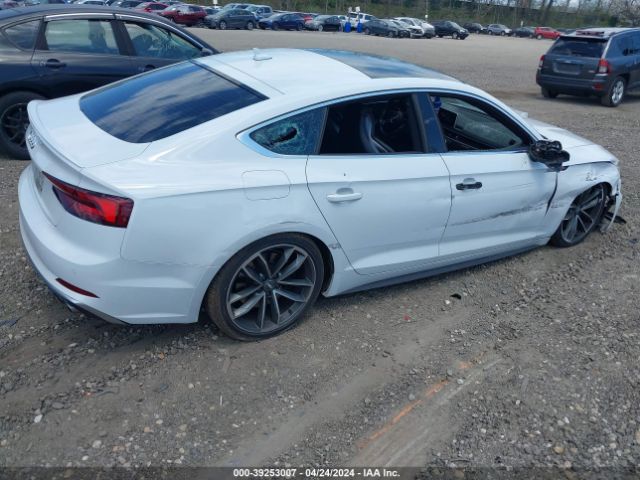 Photo 3 VIN: WAUB4CF58KA090798 - AUDI S5 