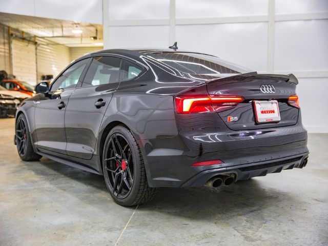 Photo 8 VIN: WAUB4CF58KA093832 - AUDI S5 SPORTBACK 