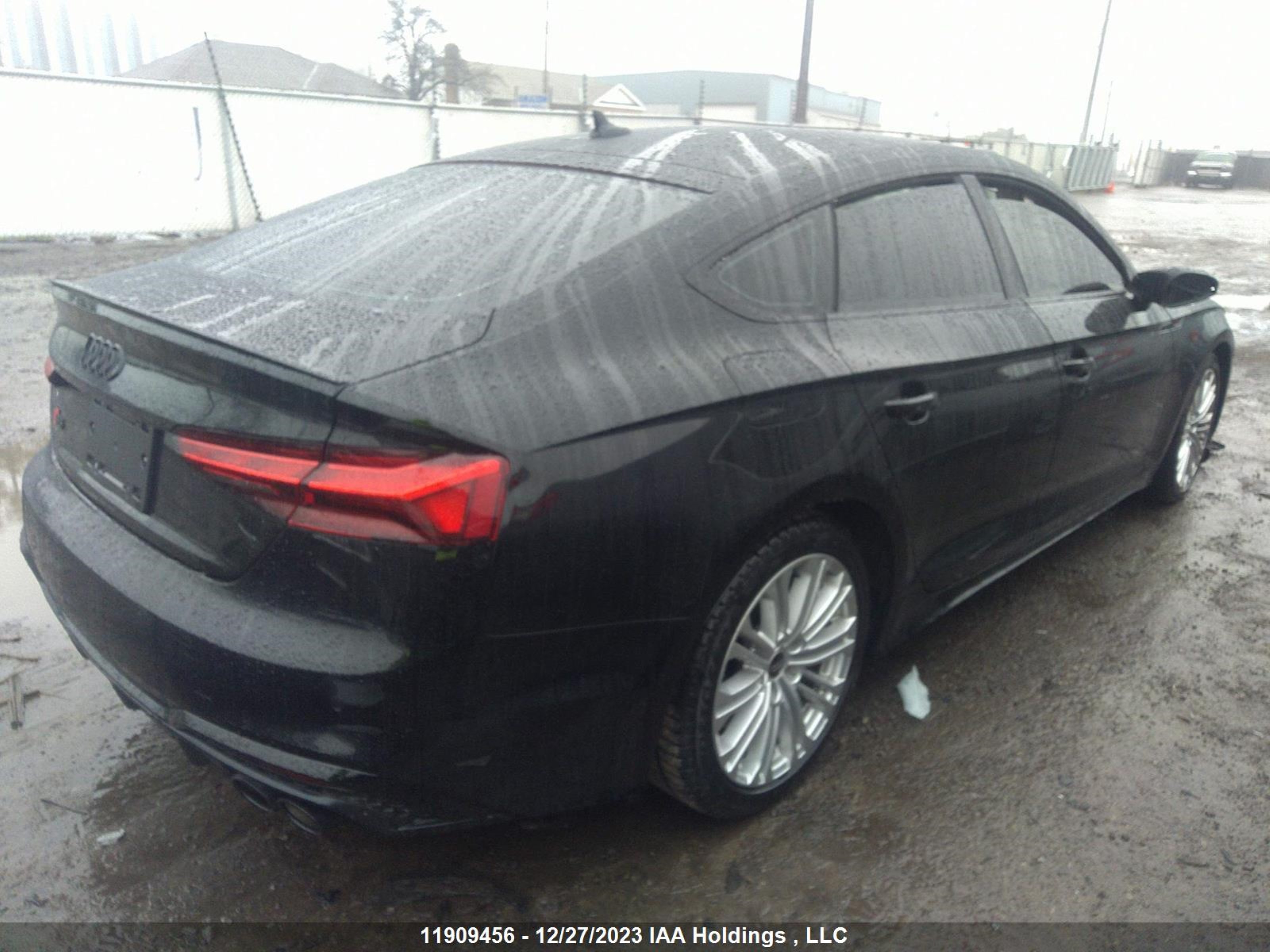 Photo 3 VIN: WAUB4CF5XPA055946 - AUDI S5 