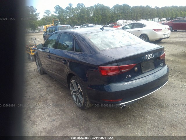 Photo 2 VIN: WAUB8GFF0J1048662 - AUDI A3 