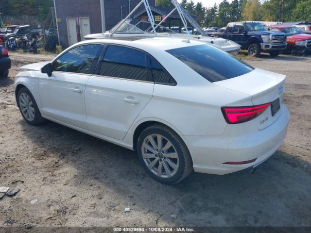 Photo 2 VIN: WAUB8GFF1H1055520 - AUDI A3 