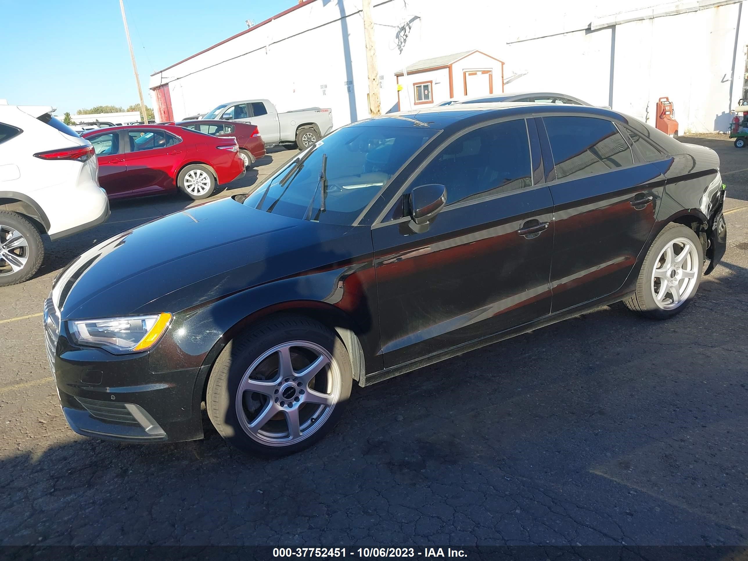 Photo 1 VIN: WAUB8GFF2G1026980 - AUDI A3 