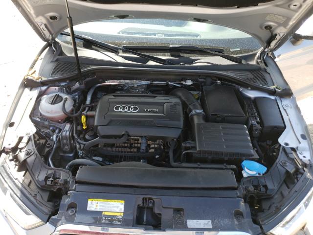 Photo 6 VIN: WAUB8GFF3H1033289 - AUDI A3 PREMIUM 