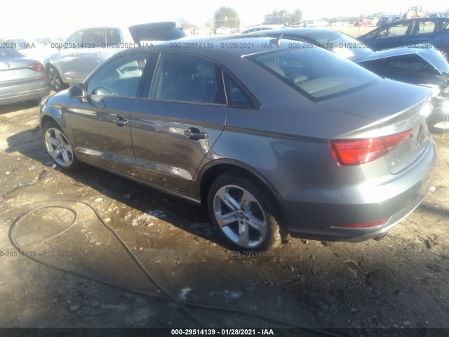 Photo 2 VIN: WAUB8GFF3H1057754 - AUDI A3 SEDAN 