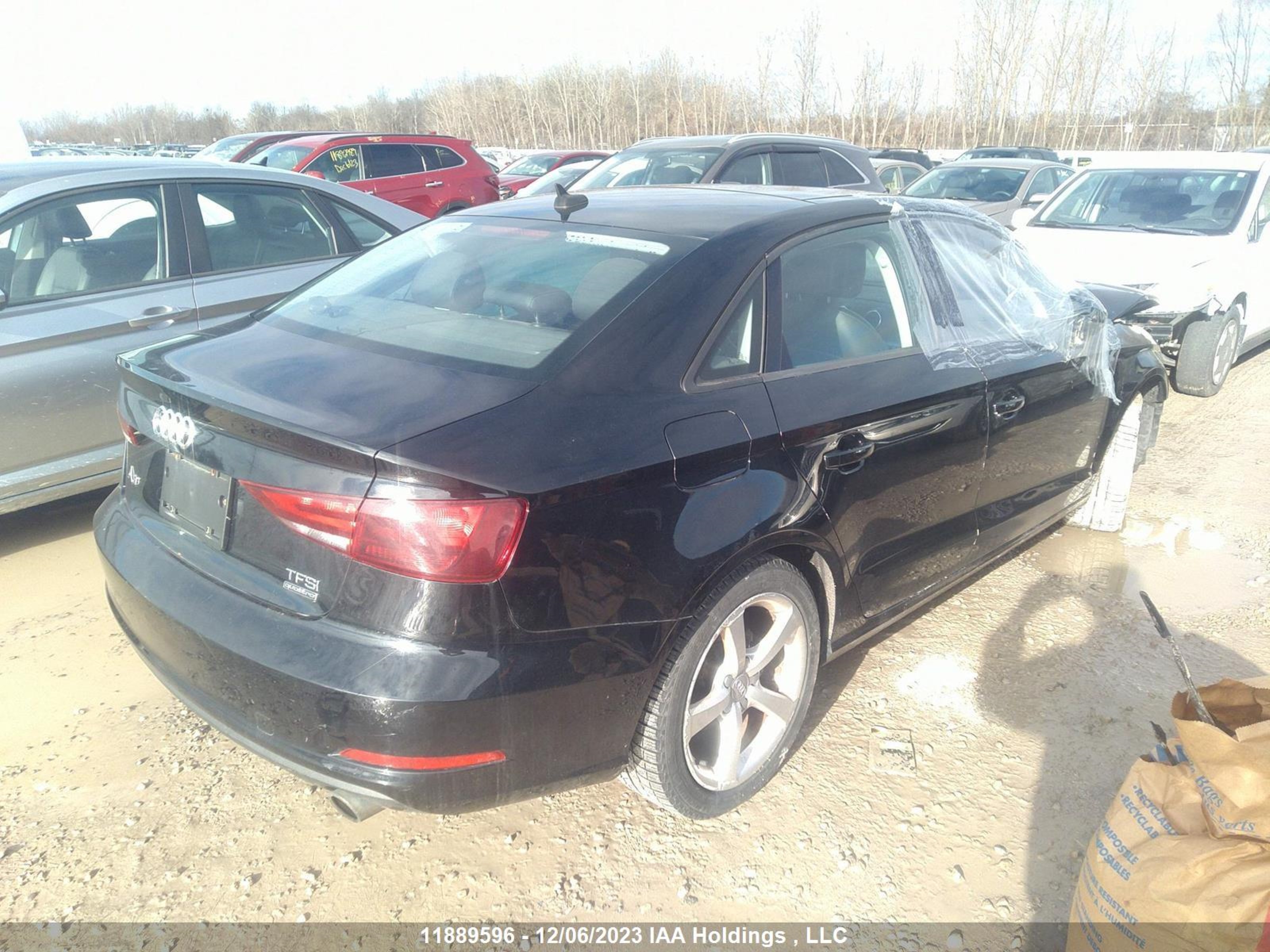 Photo 3 VIN: WAUB8GFF4G1025751 - AUDI A3 