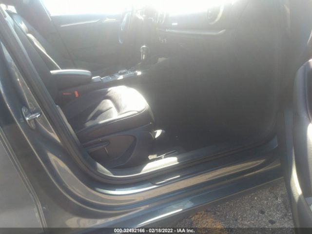 Photo 4 VIN: WAUB8GFF4G1034899 - AUDI A3 