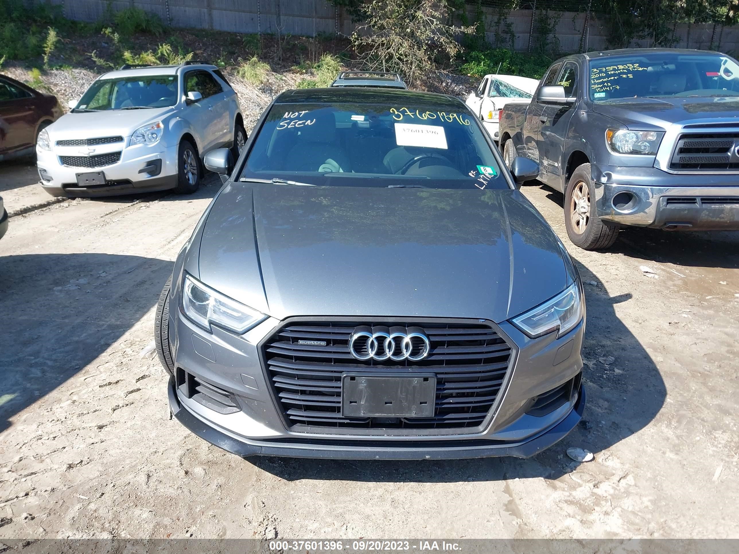 Photo 10 VIN: WAUB8GFF7H1019055 - AUDI A3 