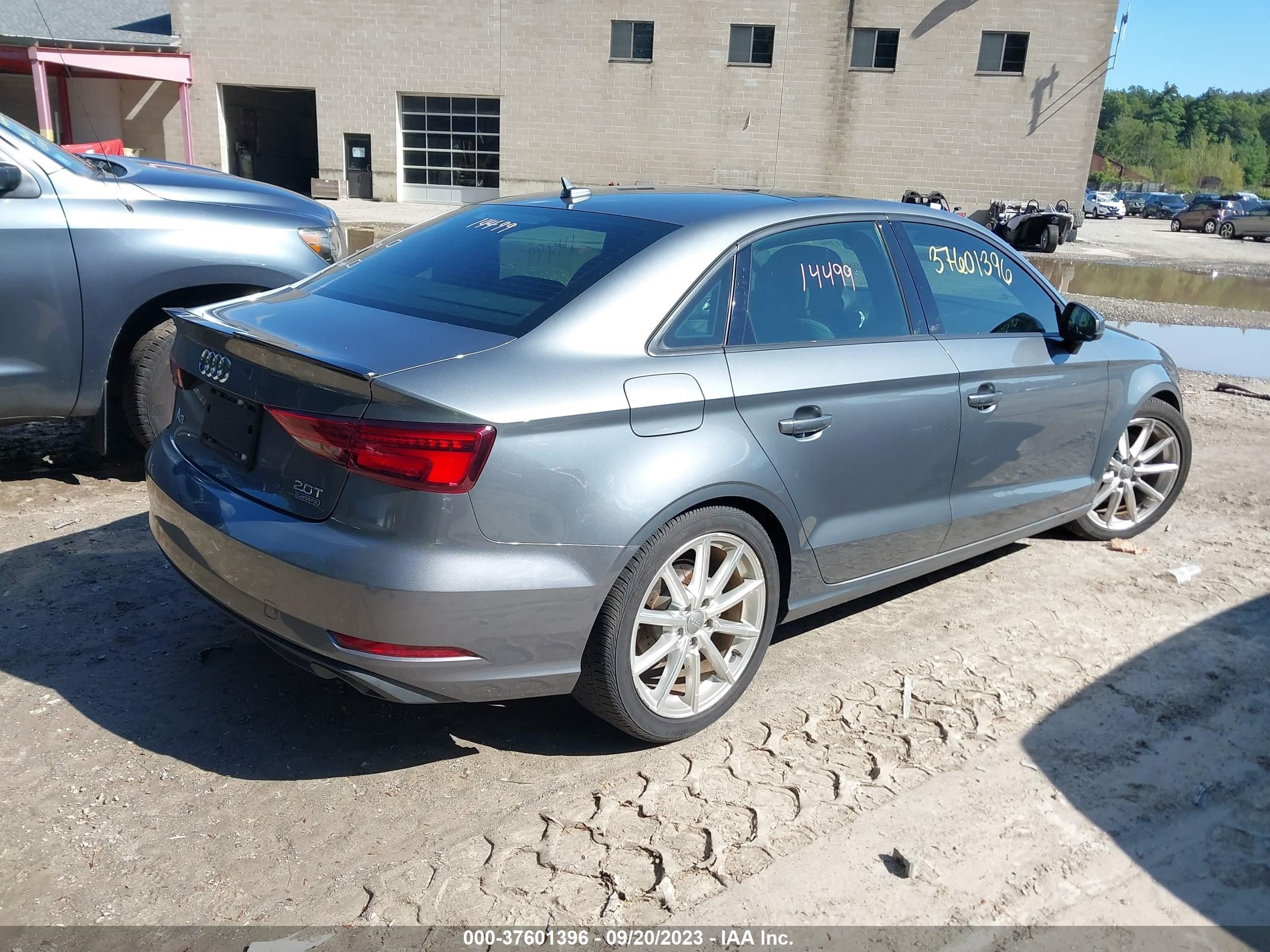 Photo 3 VIN: WAUB8GFF7H1019055 - AUDI A3 