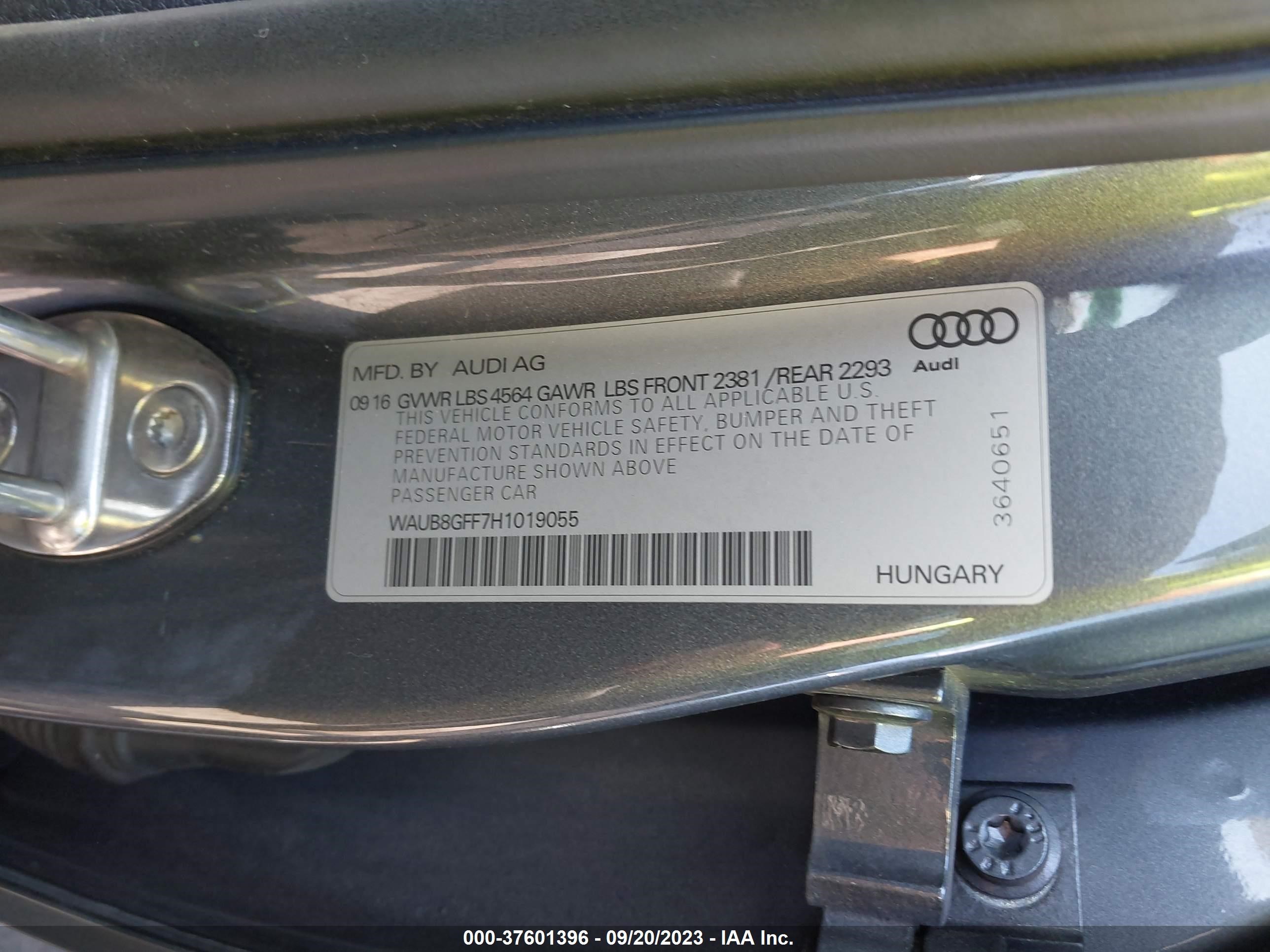 Photo 8 VIN: WAUB8GFF7H1019055 - AUDI A3 