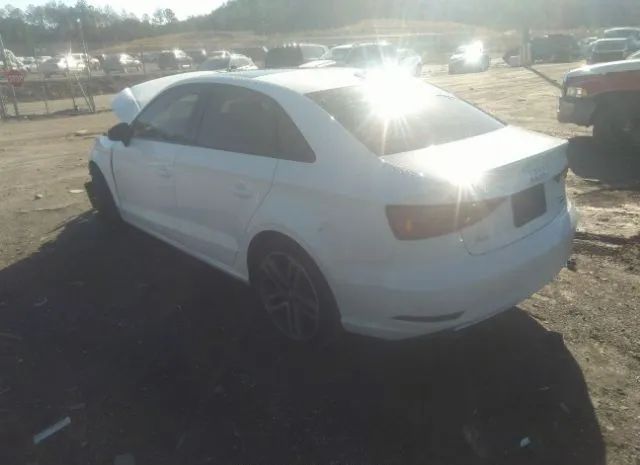 Photo 2 VIN: WAUB8GFF7H1047356 - AUDI A3 SEDAN 