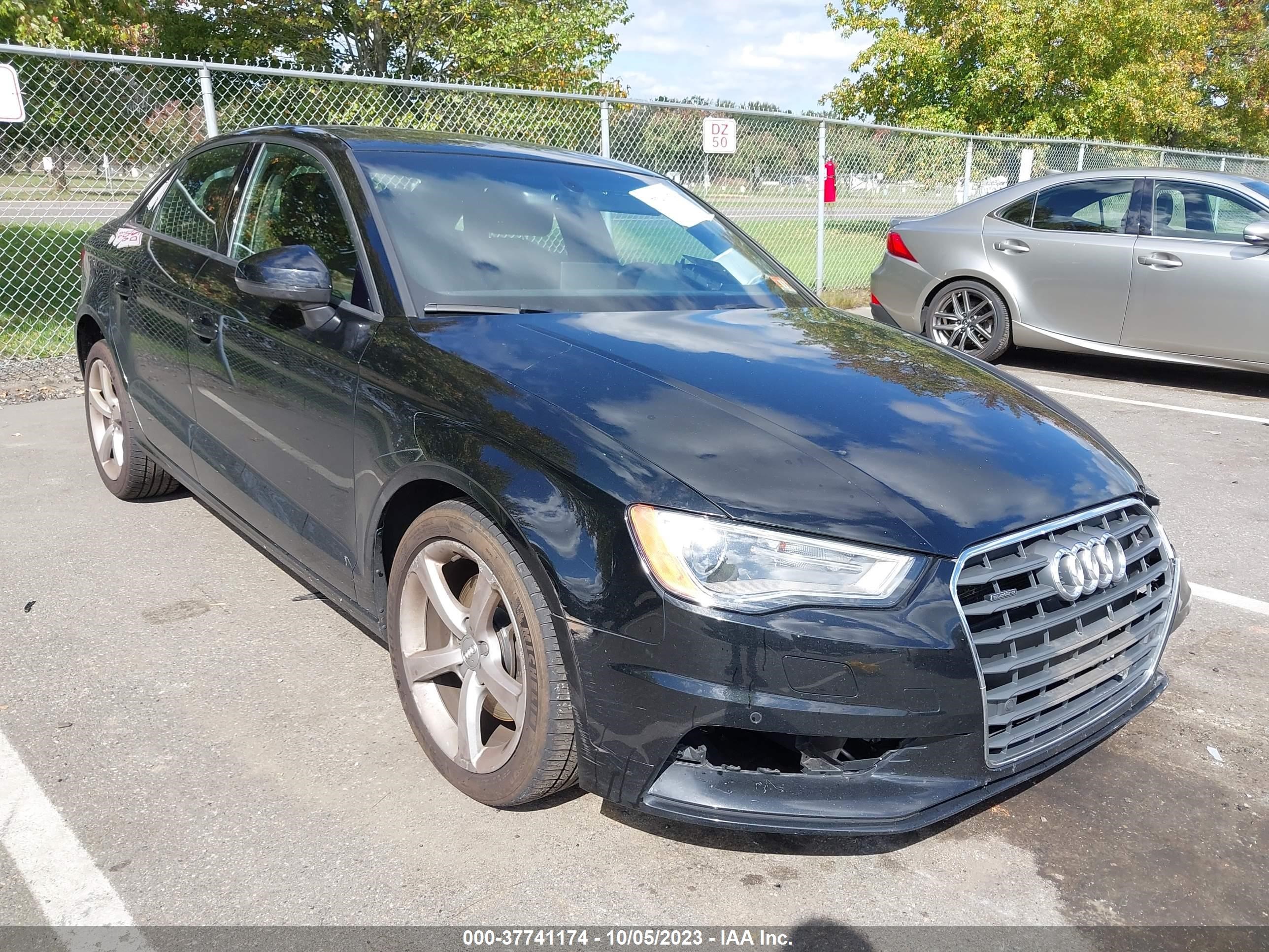 Photo 0 VIN: WAUB8GFF8G1018771 - AUDI A3 