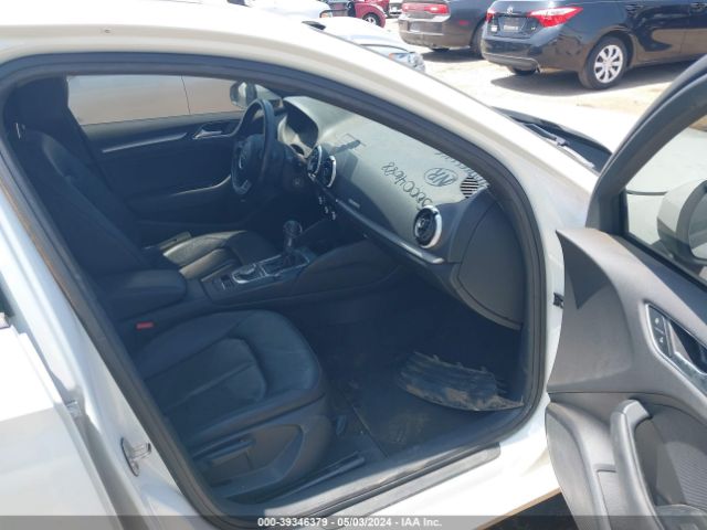 Photo 4 VIN: WAUB8GFF9G1082169 - AUDI A3 