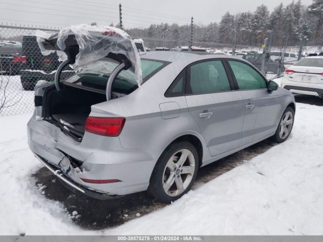 Photo 3 VIN: WAUB8GFF9J1007172 - AUDI A3 