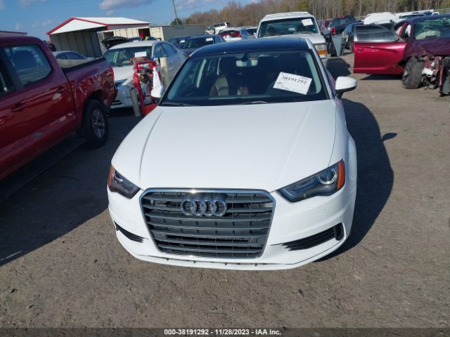 Photo 5 VIN: WAUB8GFFXG1009599 - AUDI A3 