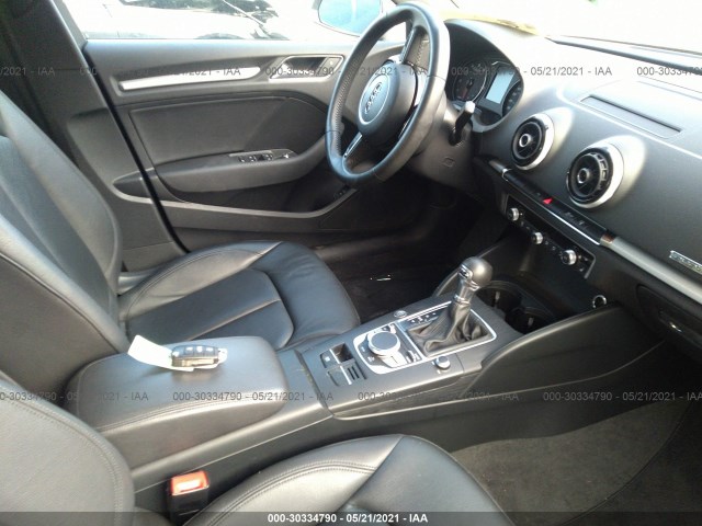 Photo 4 VIN: WAUB8GFFXG1031781 - AUDI A3 