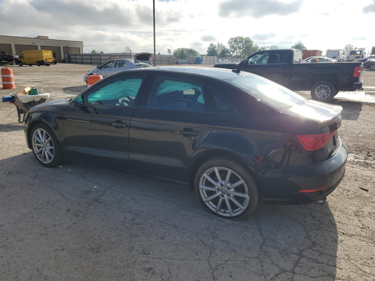 Photo 1 VIN: WAUB8GFFXG1100811 - AUDI A3 