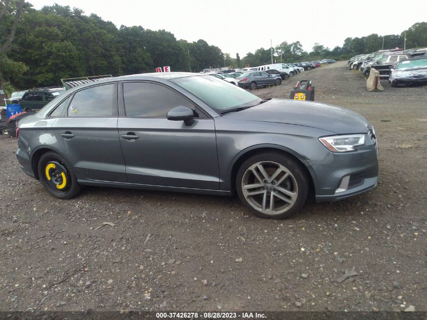 Photo 12 VIN: WAUB8GFFXJ1020111 - AUDI A3 