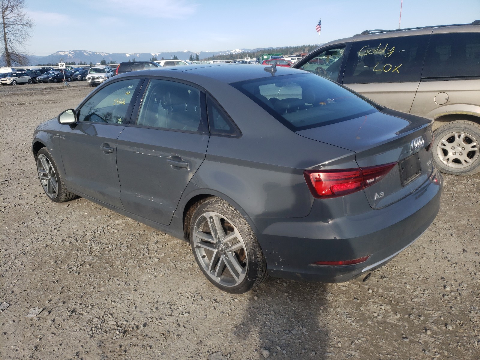 Photo 2 VIN: WAUB8GFFXJ1064416 - AUDI A3 PREMIUM 