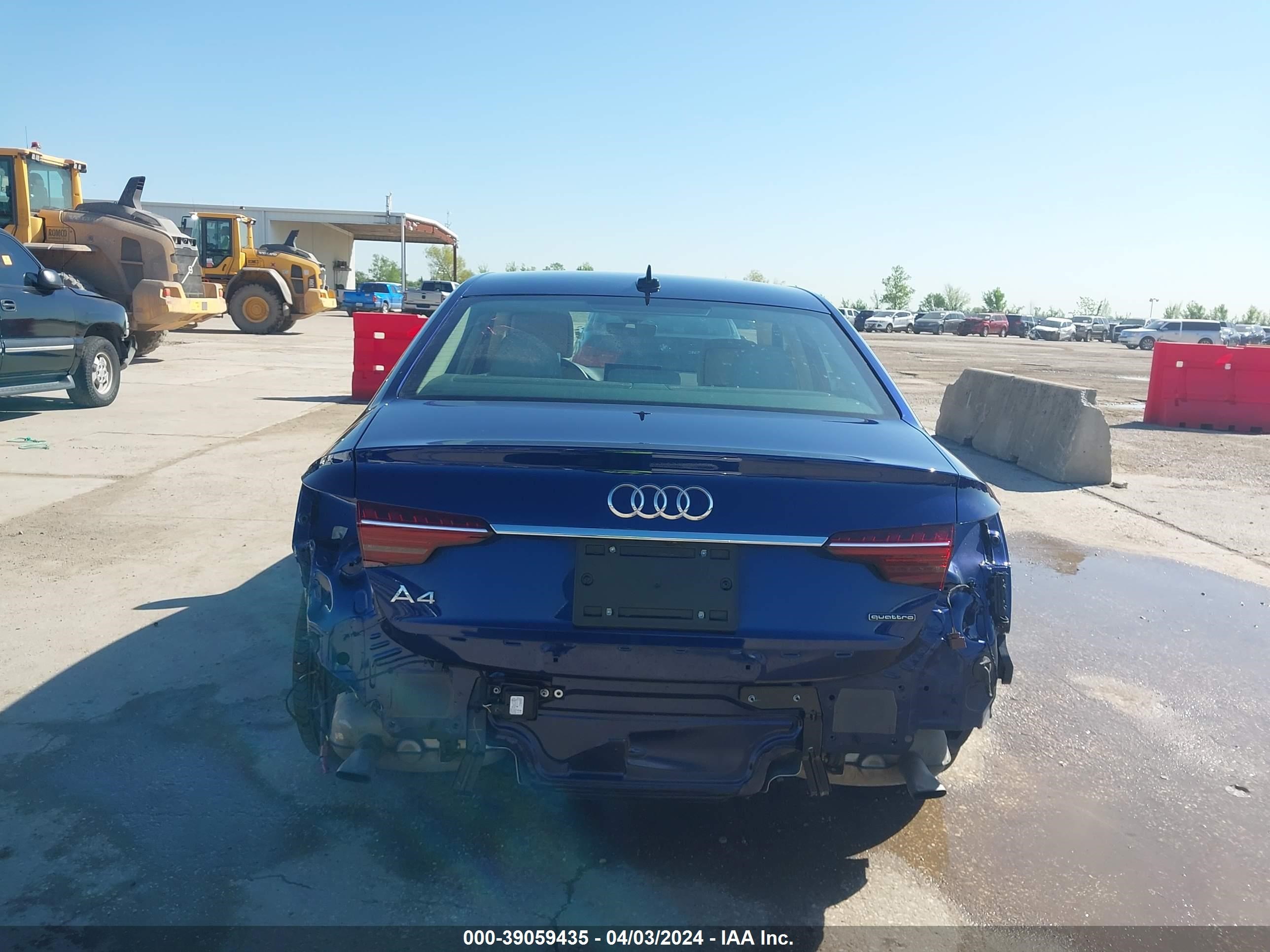 Photo 16 VIN: WAUBBAF45NN003986 - AUDI A4 PREMIUM 