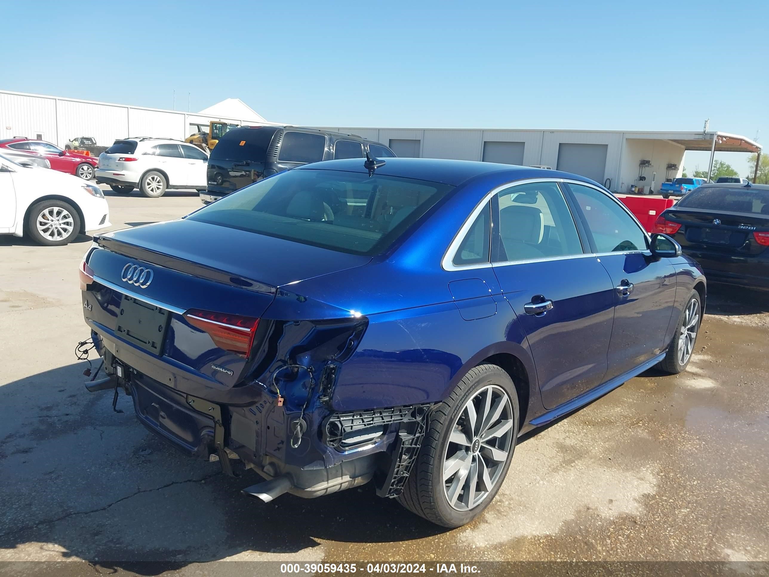 Photo 18 VIN: WAUBBAF45NN003986 - AUDI A4 PREMIUM 