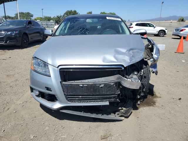 Photo 4 VIN: WAUBEAFM3DA011145 - AUDI A3 PREMIUM 