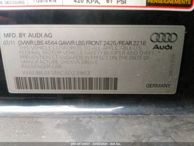 Photo 8 VIN: WAUBEAFM5CA023943 - AUDI A3 