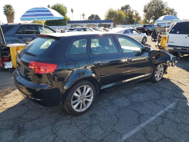 Photo 2 VIN: WAUBEAFM6CA075002 - AUDI A3 PREMIUM 