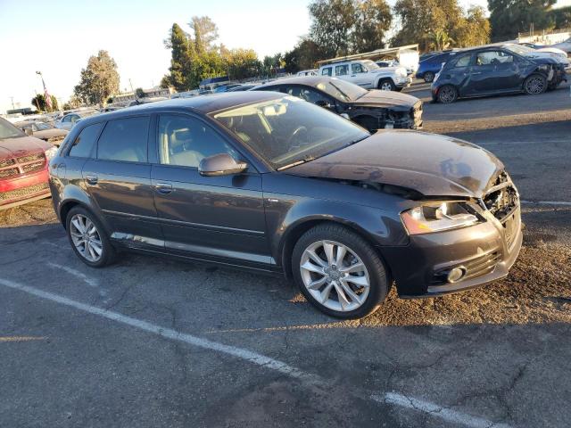 Photo 3 VIN: WAUBEAFM7CA033714 - AUDI A3 PREMIUM 