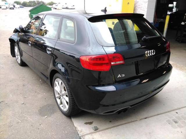 Photo 2 VIN: WAUBEAFM7CA107732 - AUDI A3 PREMIUM 