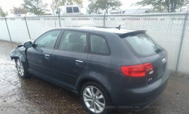 Photo 2 VIN: WAUBEAFM7DA005669 - AUDI A3 