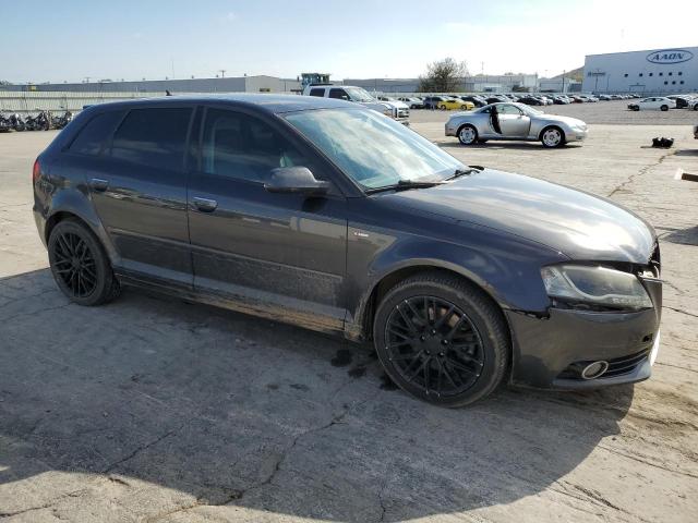 Photo 3 VIN: WAUBEAFM8BA071967 - AUDI A3 PREMIUM 