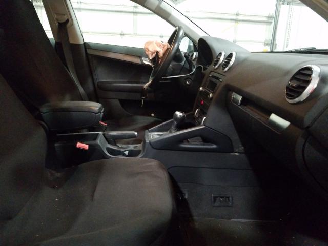 Photo 4 VIN: WAUBEAFM9BA033874 - AUDI A3 PREMIUM 