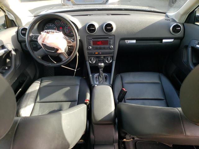 Photo 7 VIN: WAUBEAFM9CA107585 - AUDI A3 