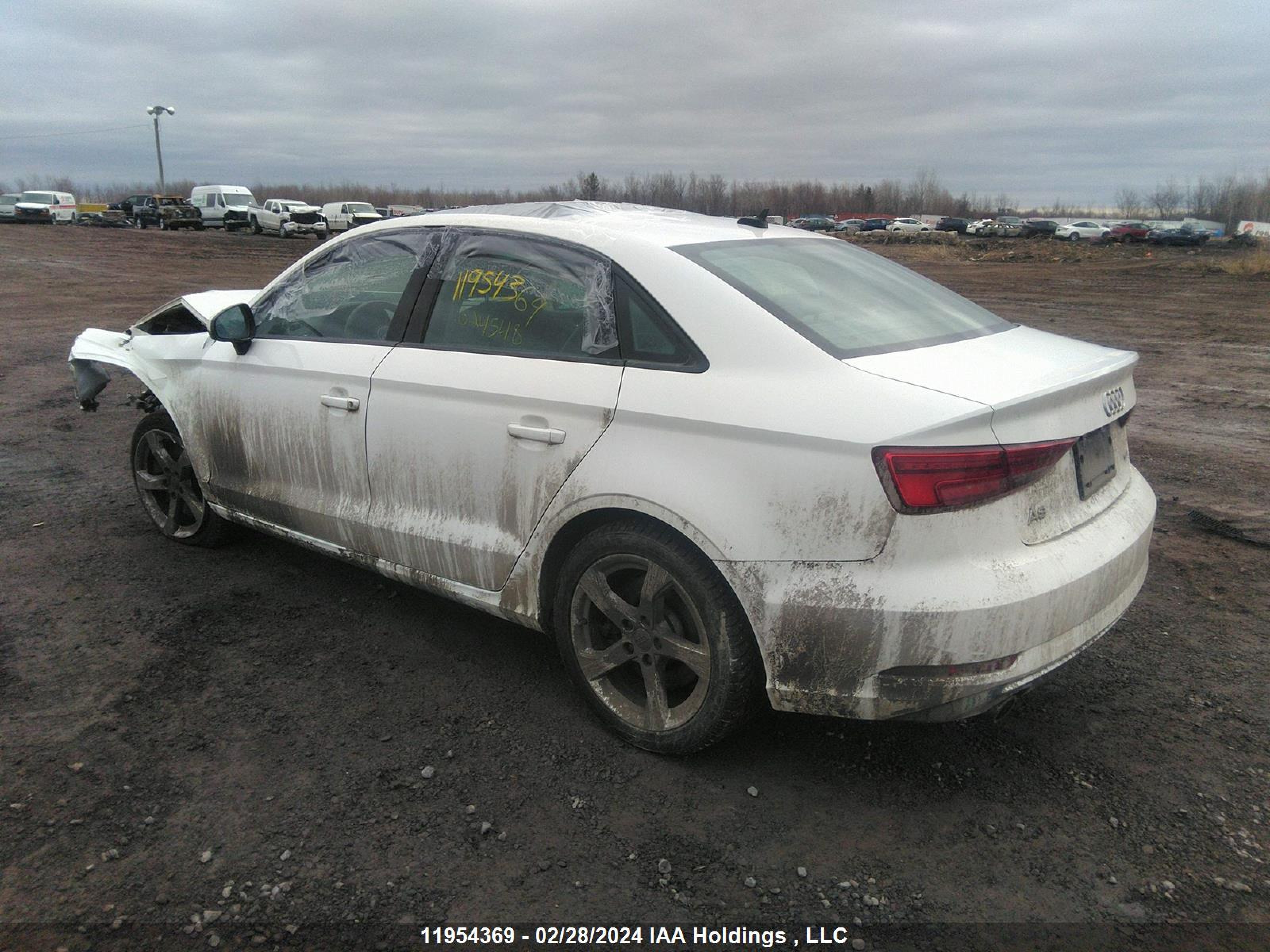 Photo 2 VIN: WAUBEGFF0K1024548 - AUDI A3 