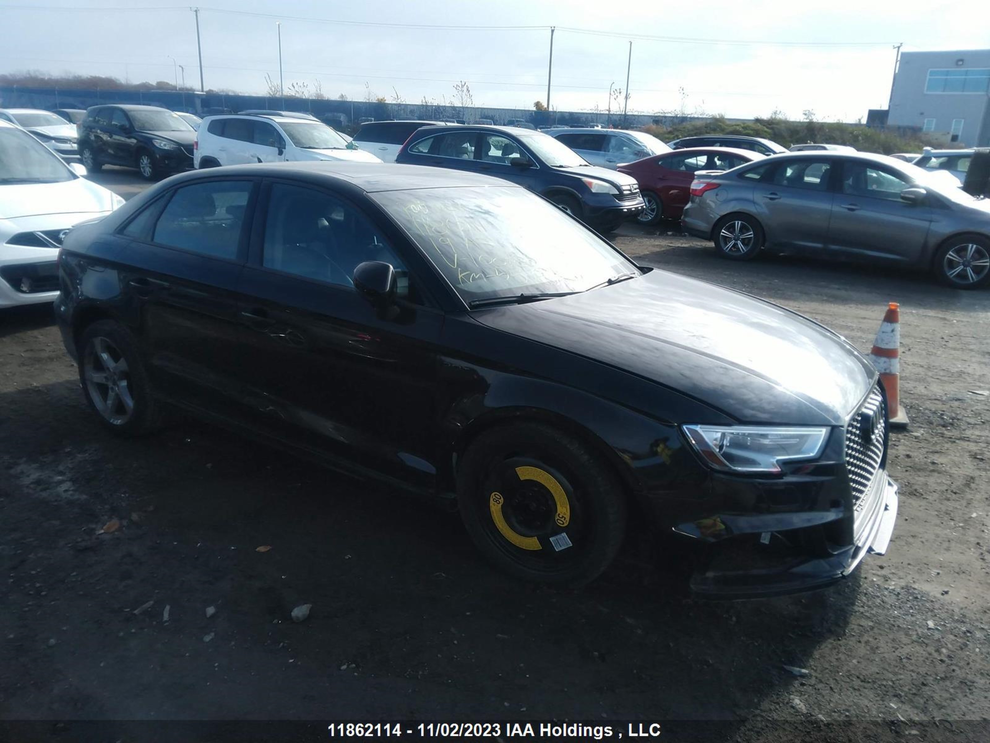 Photo 0 VIN: WAUBEGFF0KA100480 - AUDI A3 