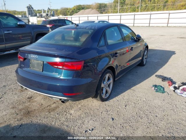 Photo 3 VIN: WAUBEGFF1K1017124 - AUDI A3 